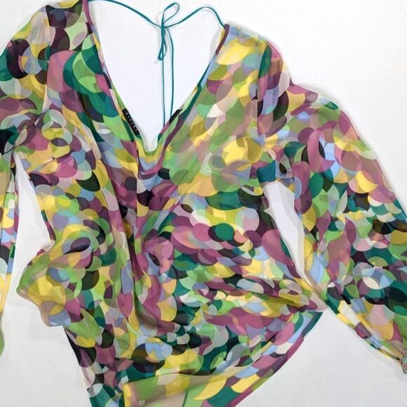 Sisely Silk Tunic Blouse - Picture 2 of 7